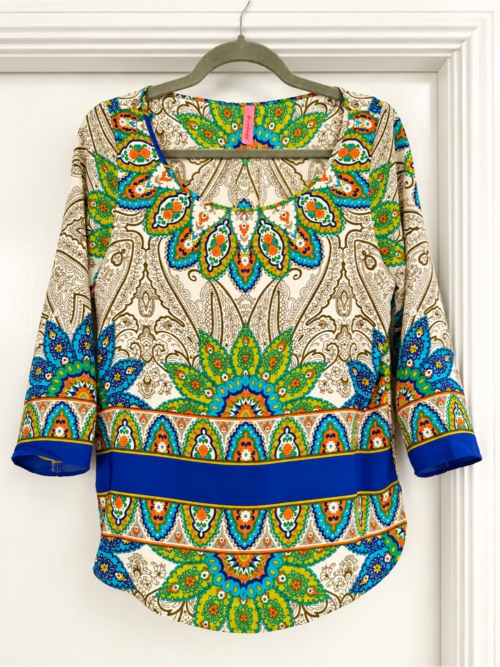 Fun Women's Cream Boho Paisley Scoop Neck Top with Blue & Green Accents, Size S